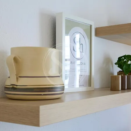 Luminescent Valencia Apartment